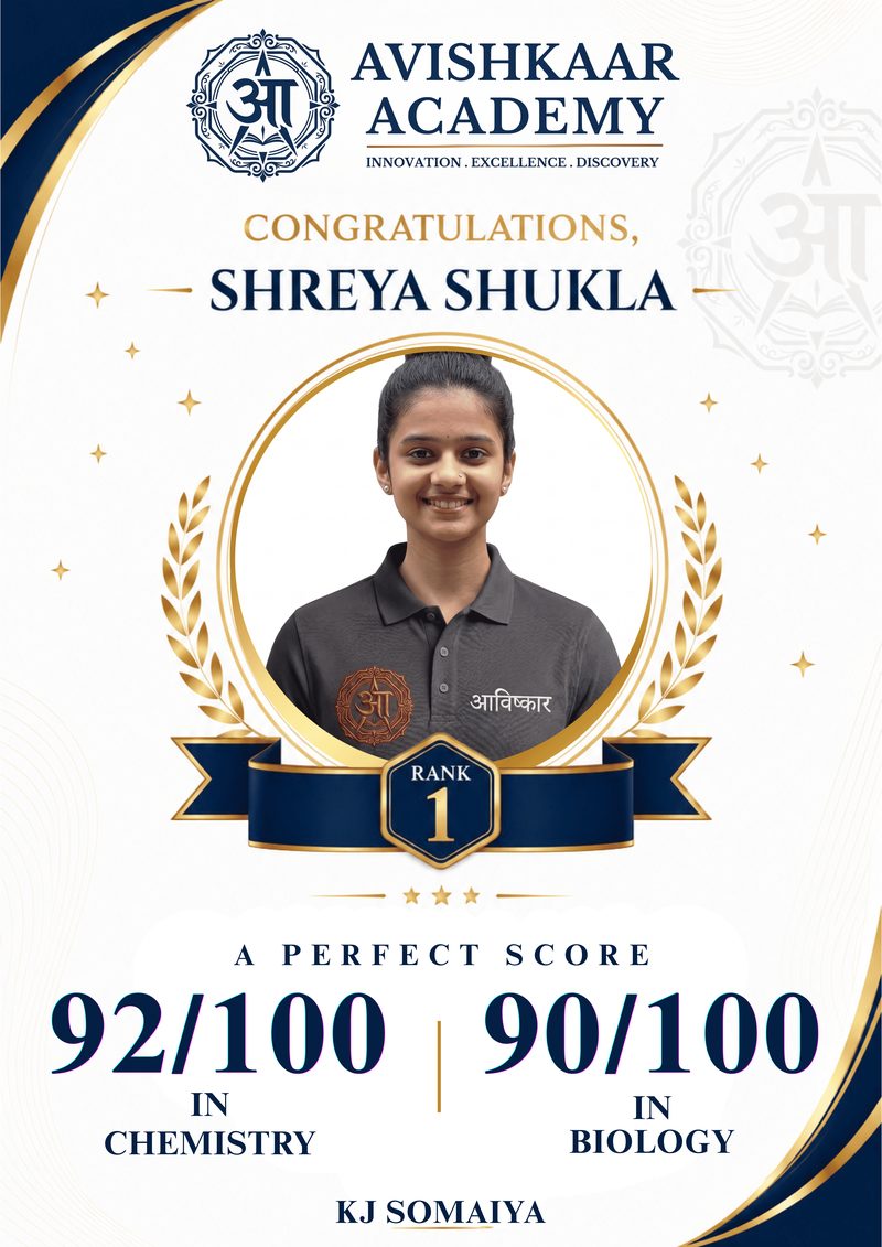 Shreya Shukla, Rank 1, Science stream topper at Avishkaar Academy